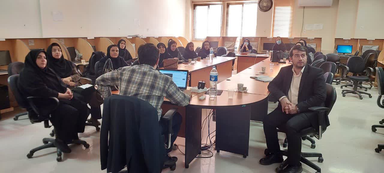 دومین جلسه کارگاه آموزشی سواد رسانه و سلامت الکترونیک ویژه مراقبین سلامت مرکز استان برگزار شد