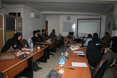 برگزاری جلسه  اداره امور آزمایشگاهها با مسئولان آزمایشگاههای مراکز بهداشت در تاریخ 18 آذر